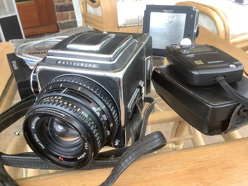 Hasselblad 500cm film camera - hasselblad,